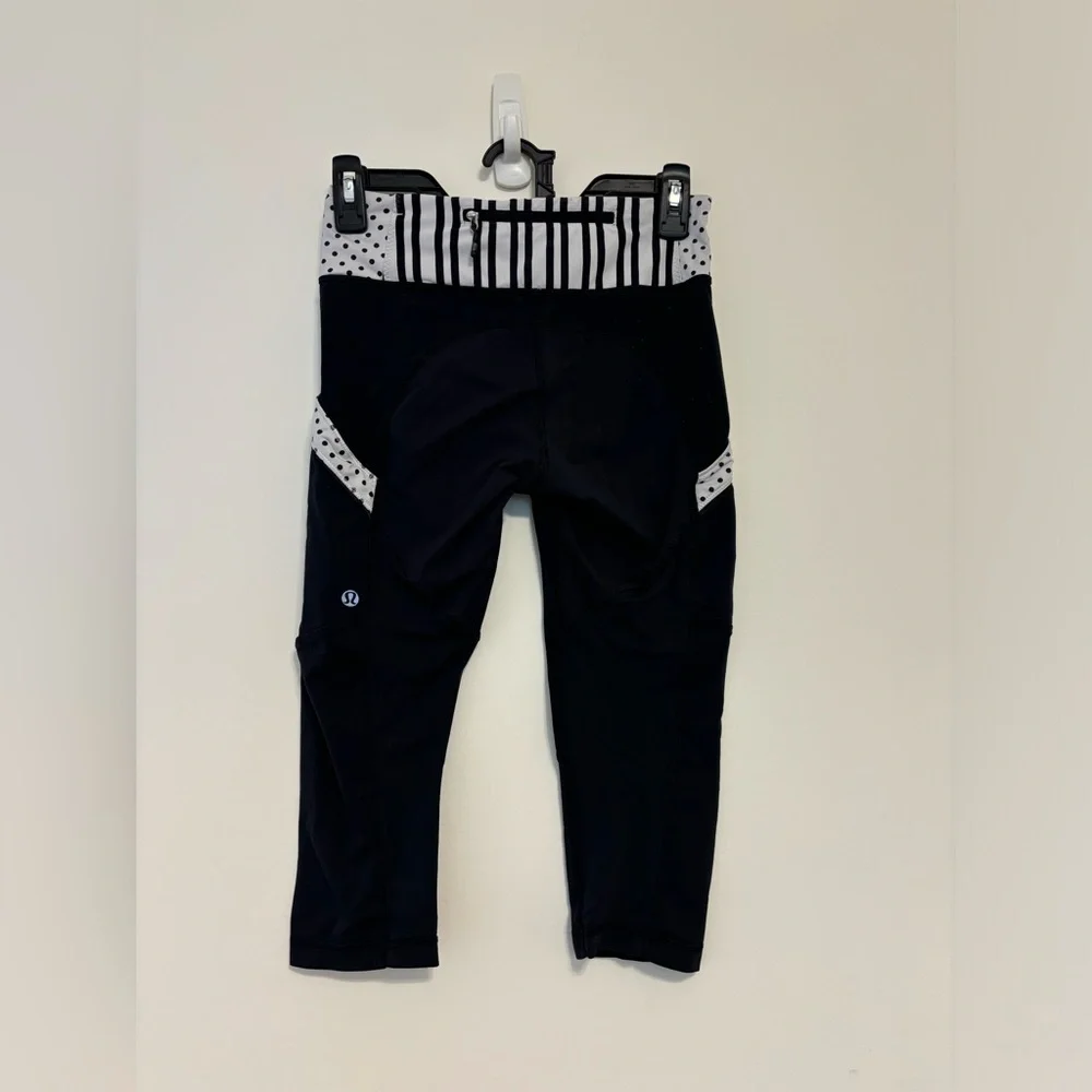 Lululemon Bottoms Bundle Older Styles - Picture 9 of 12